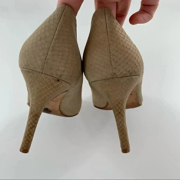 Ann Taylor womens heels size 7 beige leather snakeskin print almond toe career - Picture 7 of 9